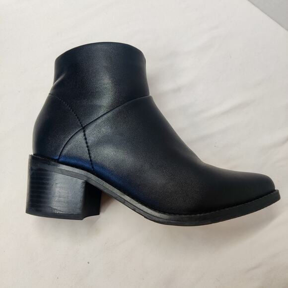 Blondo Eileen Waterproof Black Leather Heeled Ankle Booties Pointed Toe 6.5 - Picture 4 of 15